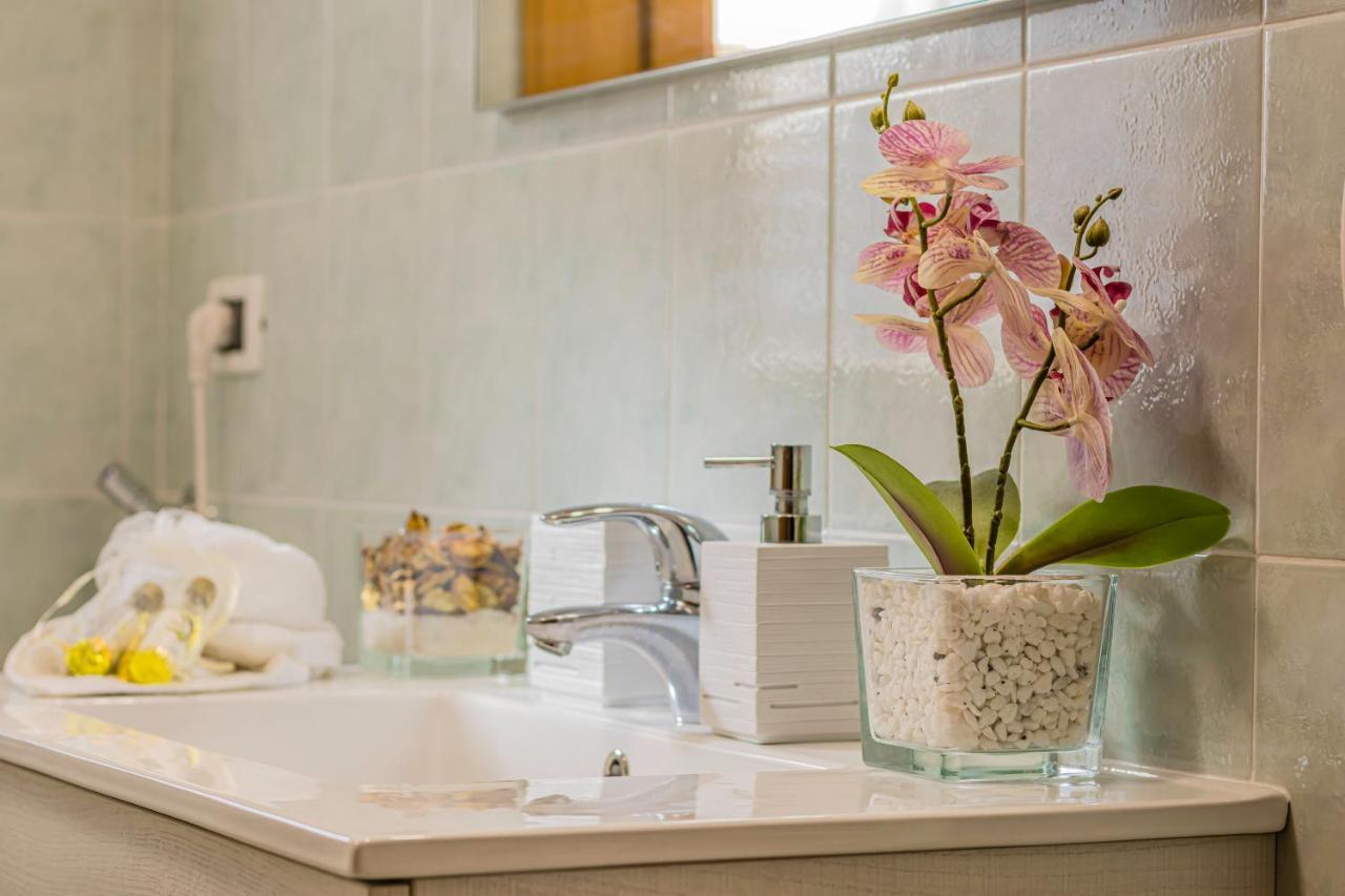 Wanderlust Apt In Villa Con Piscina - 45 Min Venezia - Zona Unesco San Pietro Di Feletto Extérieur photo