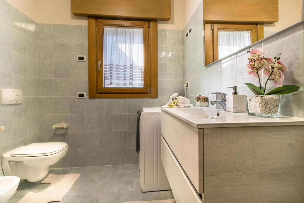 Wanderlust Apt In Villa Con Piscina - 45 Min Venezia - Zona Unesco San Pietro Di Feletto Extérieur photo